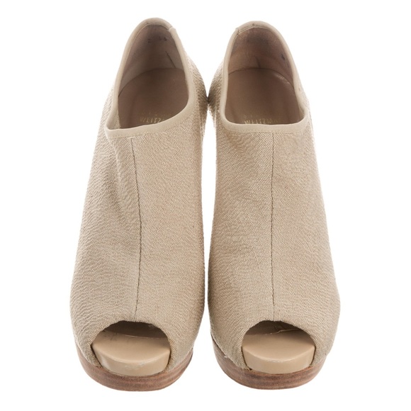 Stuart Weizmann Heels - Picture 6 of 8